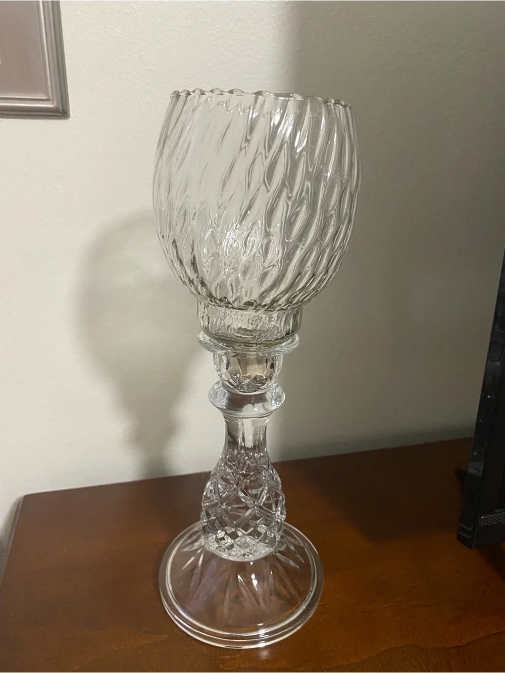 Clear Glass Decorative Hurricane Lamp with Textured Bowl